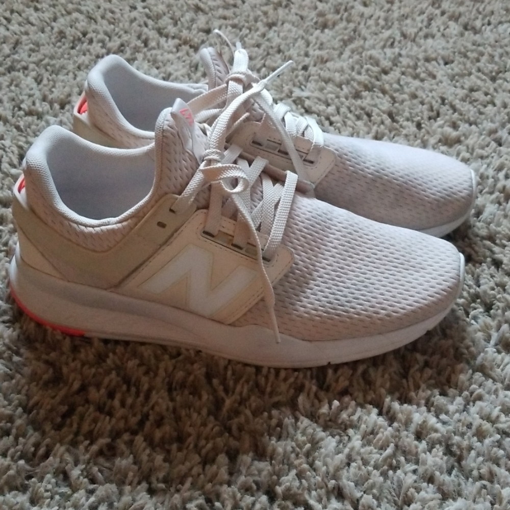 Women's New Balance RevLite 247